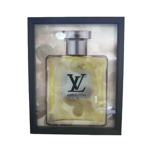 Crystal Luxe Wall Glass Luxury Decor Yellow bottle Image